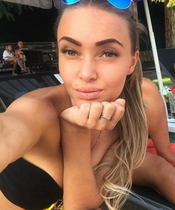 Анкета проститутки Юлия - город Ингердах, 22 года, №9195